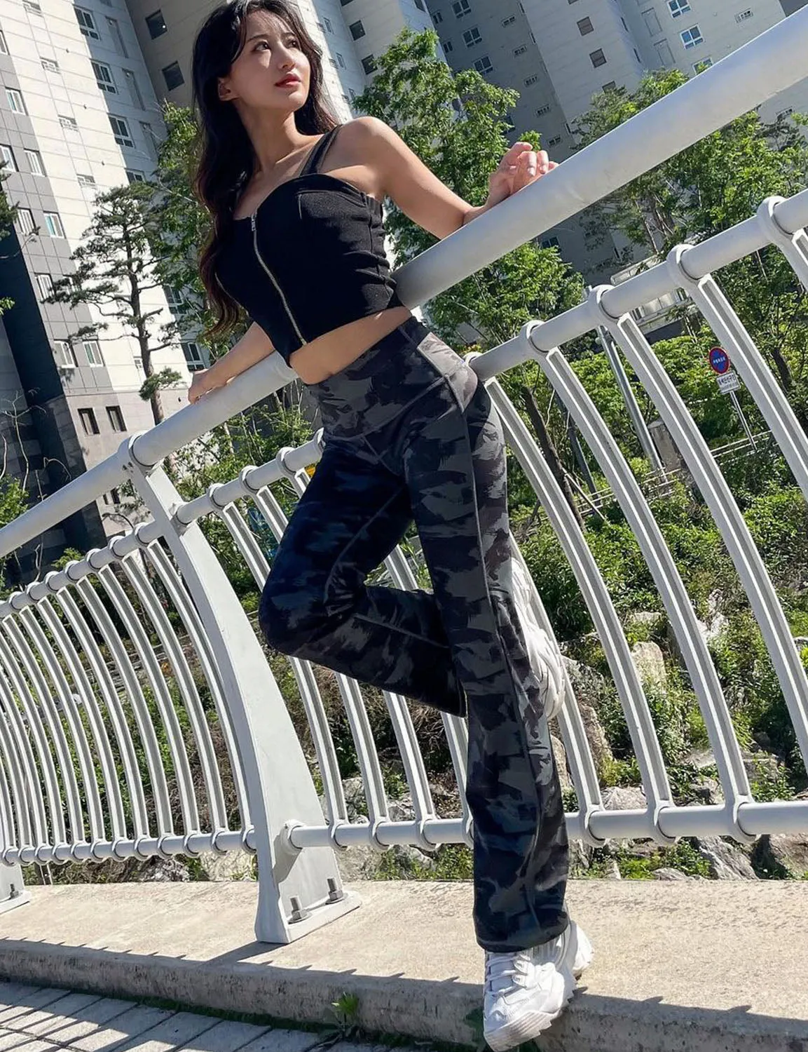 29" 31" 33" 35" 37" High Waist Printed Bootcut Leggings dimgray brushcamo ins_Plus Size