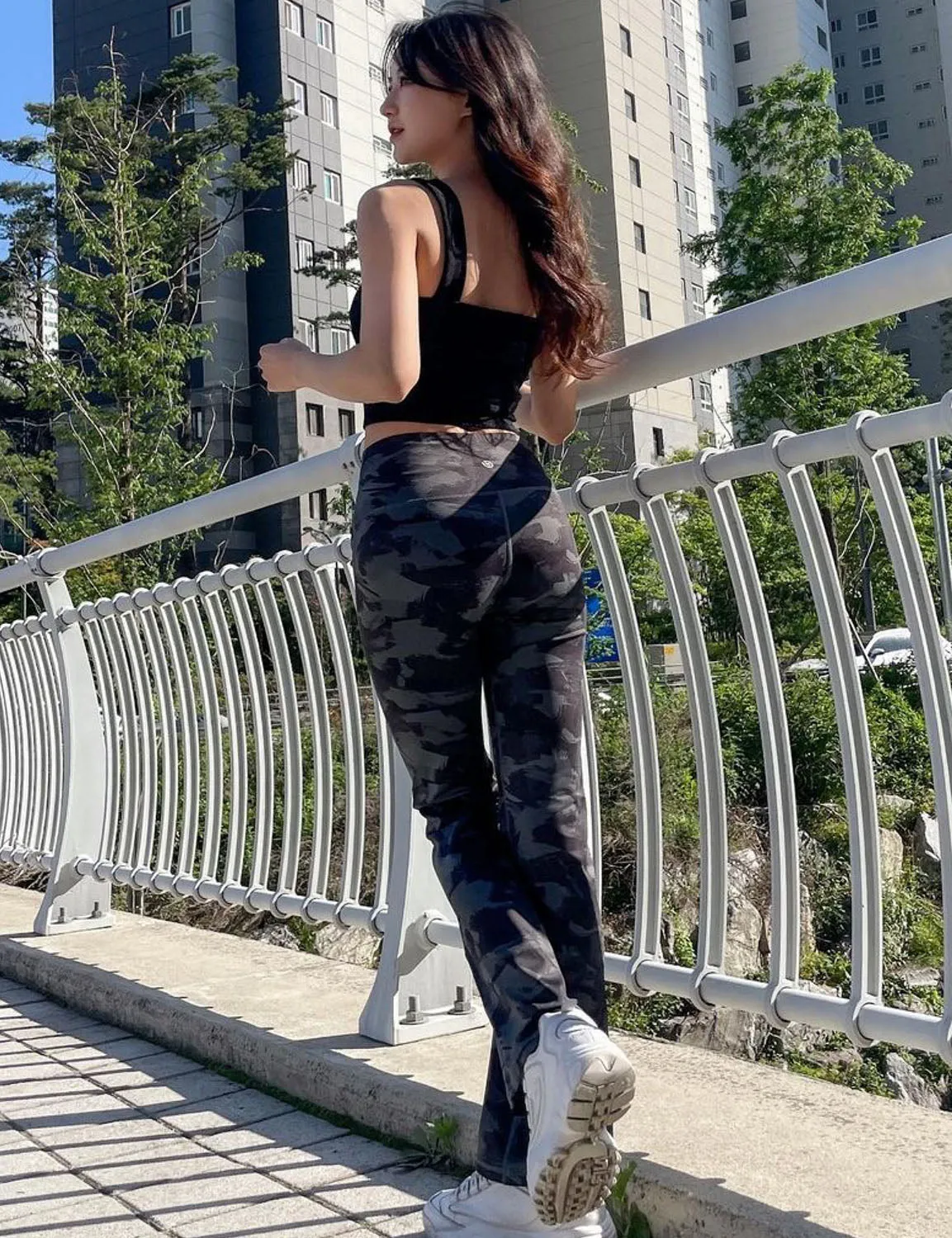 29" 31" 33" 35" 37" High Waist Printed Bootcut Leggings dimgray brushcamo ins_yogastudio