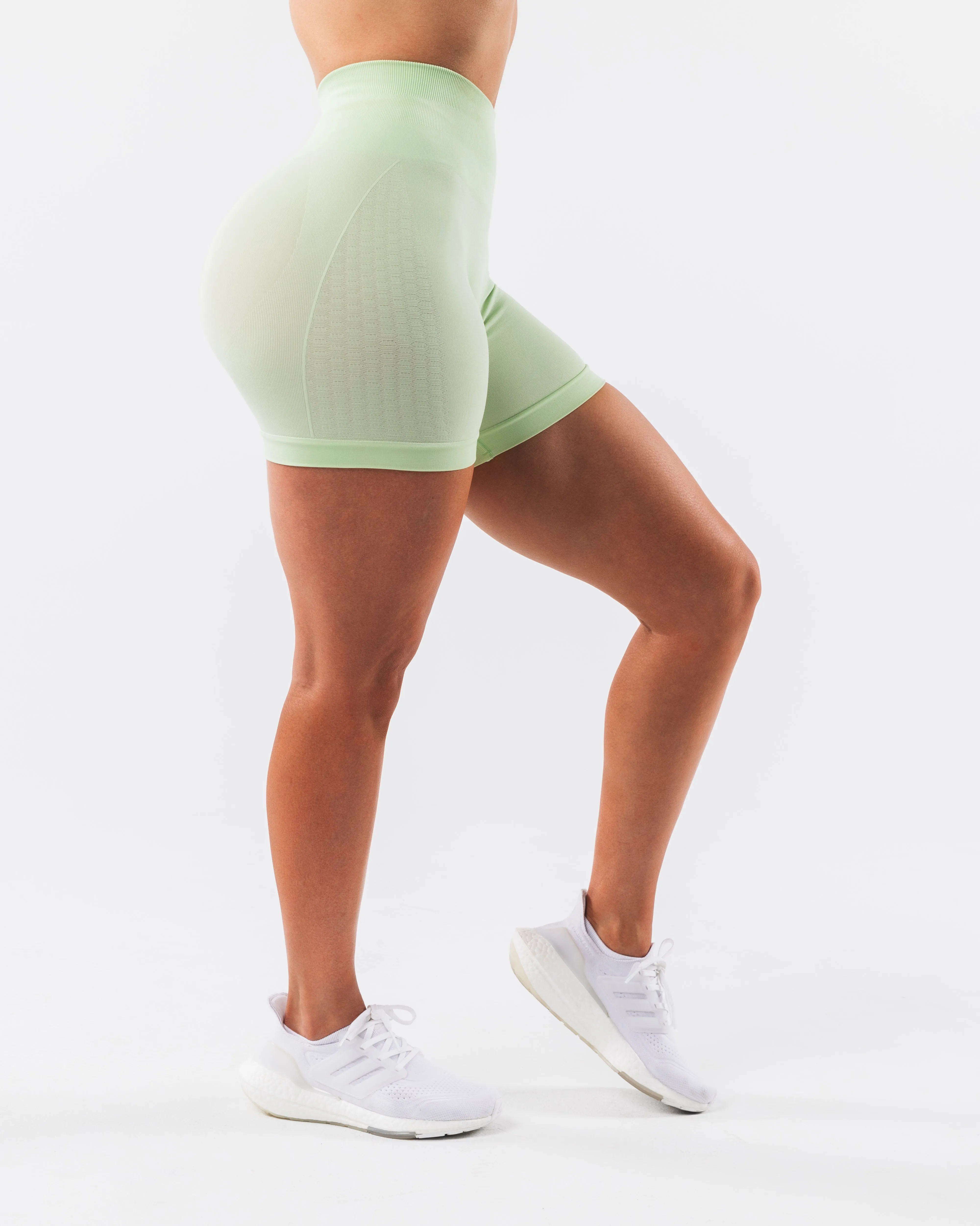 Amplify Contour Short 5" - Citrus Frost