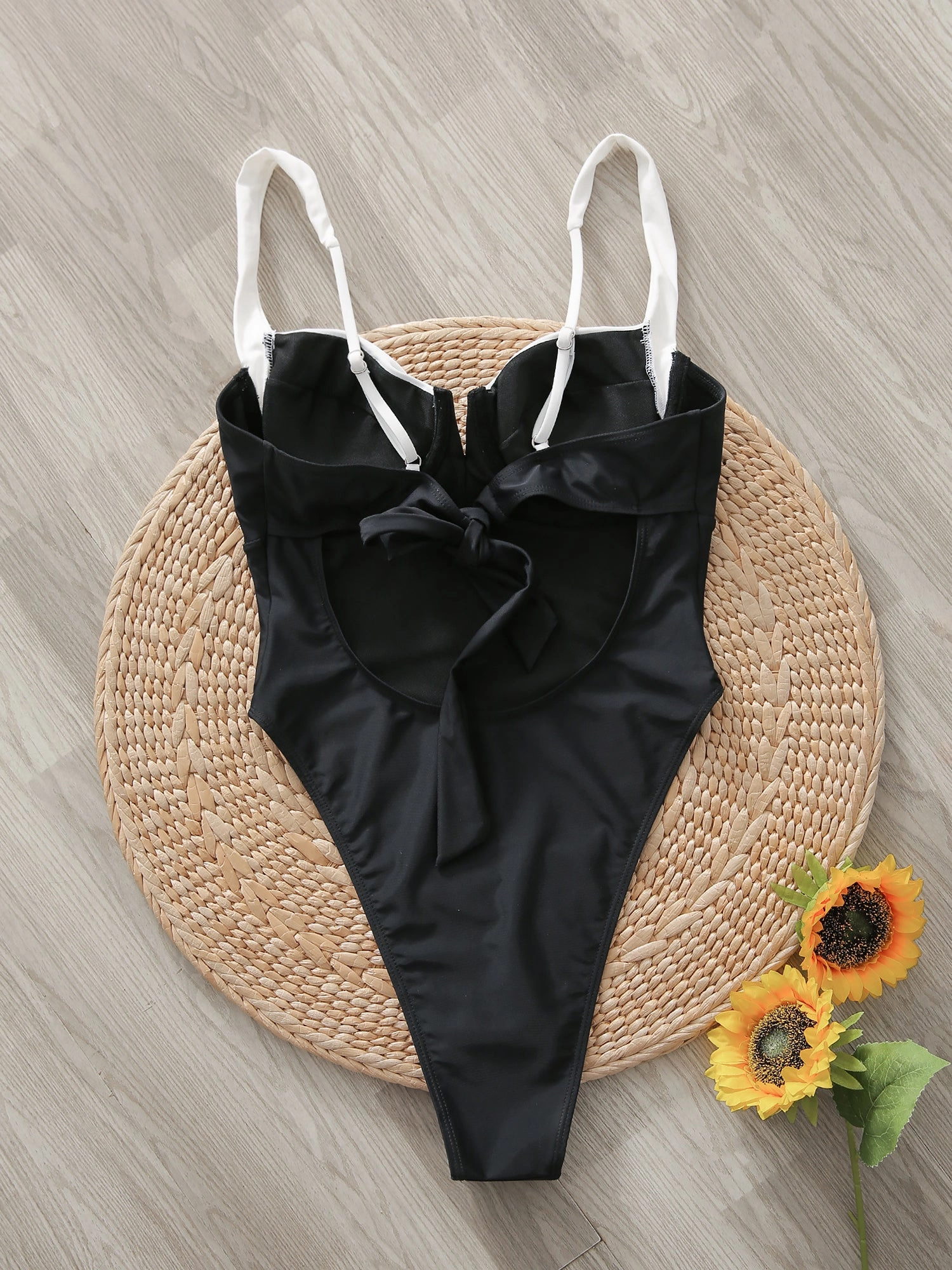 Colorblock Sleeveless Backless One Piece Swimsuit