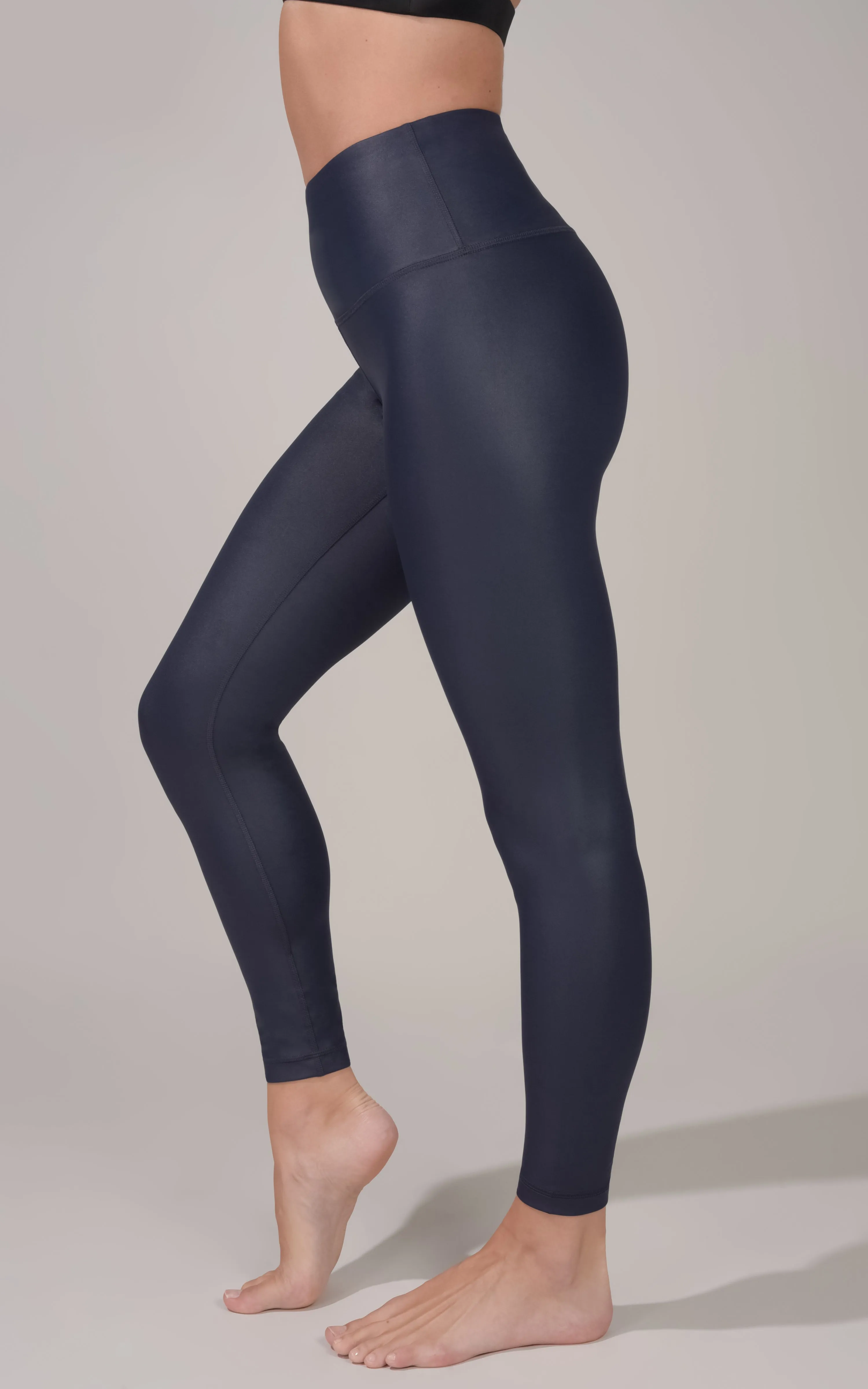 Interlink Faux Leather High Waist Cire 7/8 Ankle