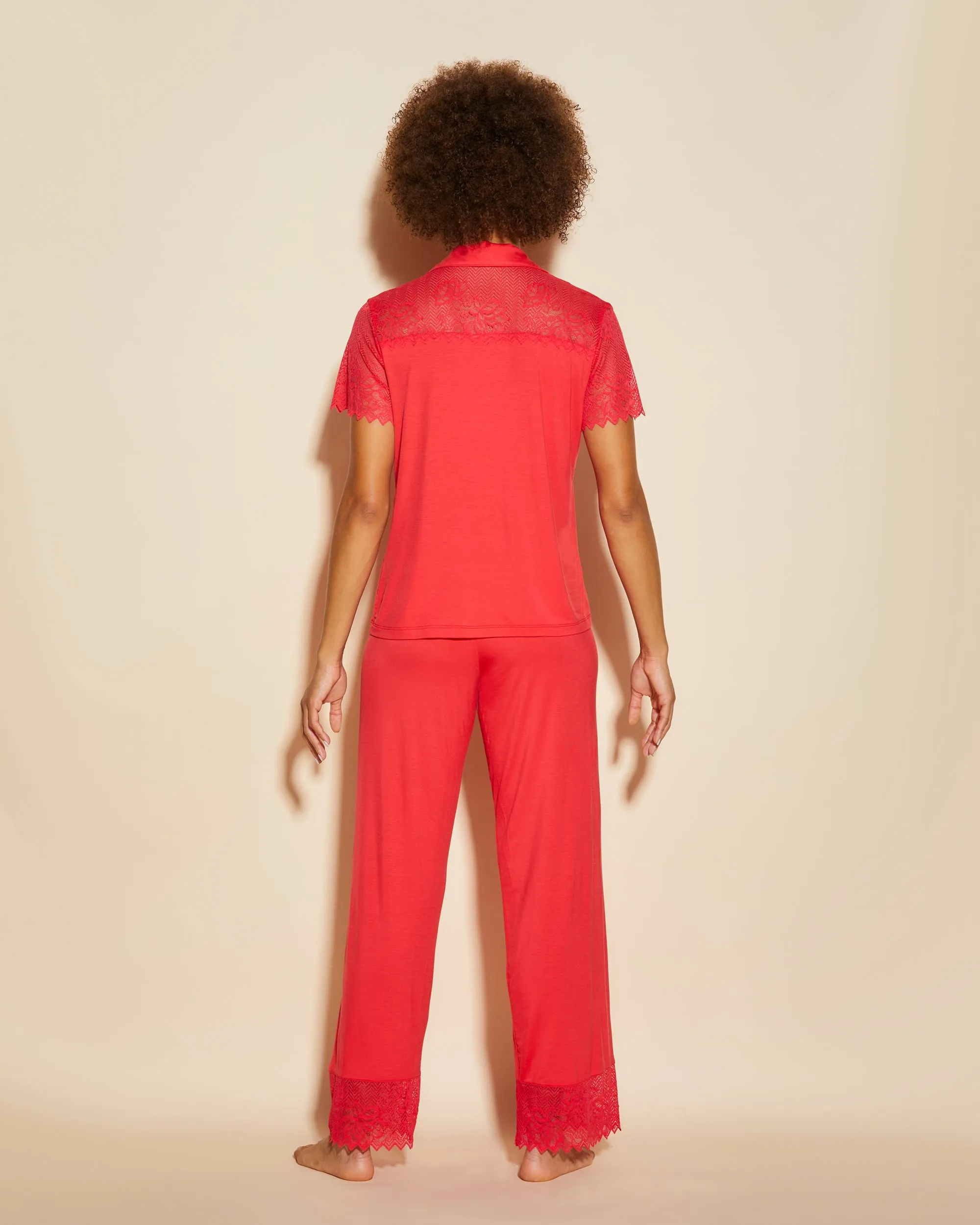Pantaloni E Maniche Corte