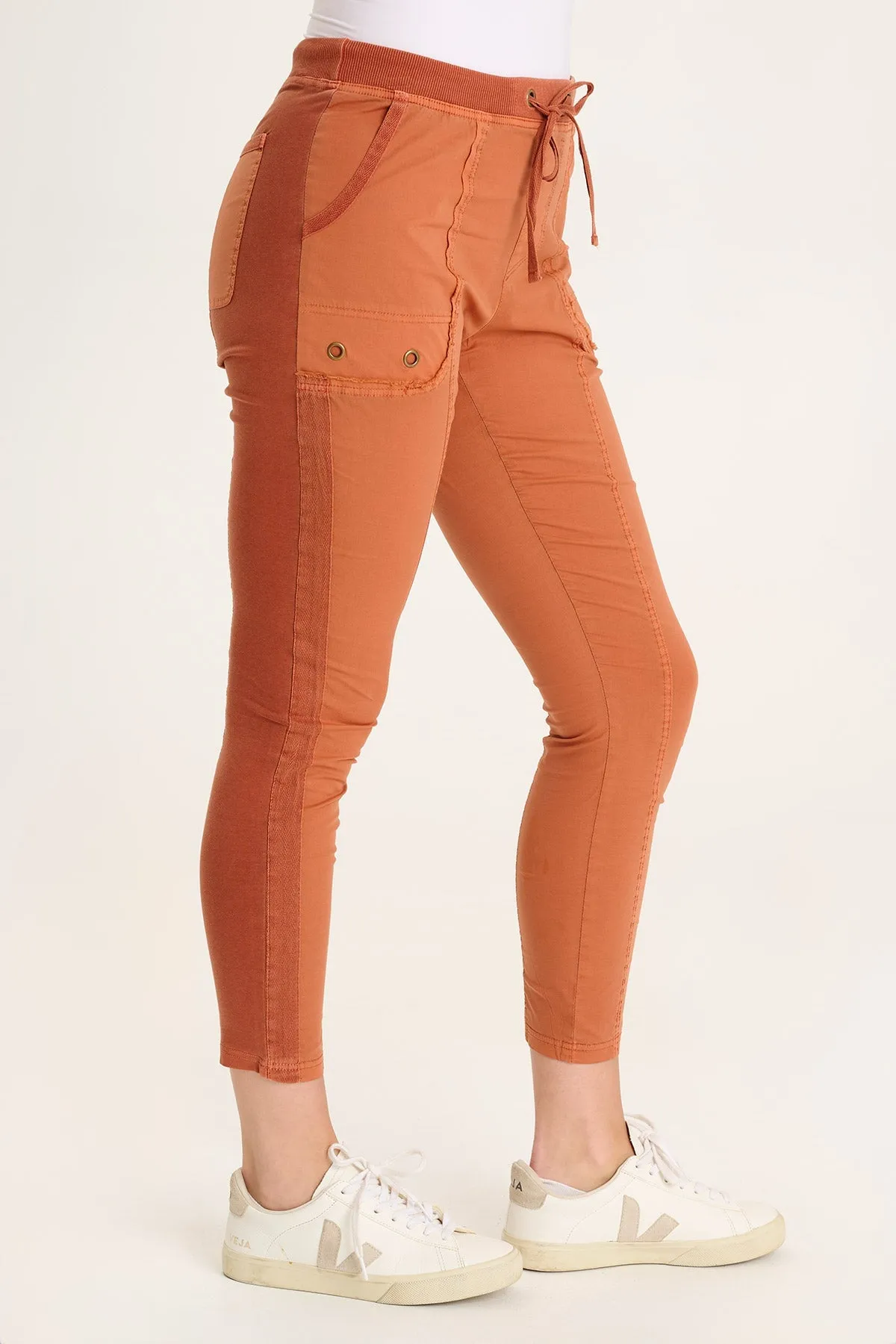 Rohan Poplin Jersey Drawstring Legging